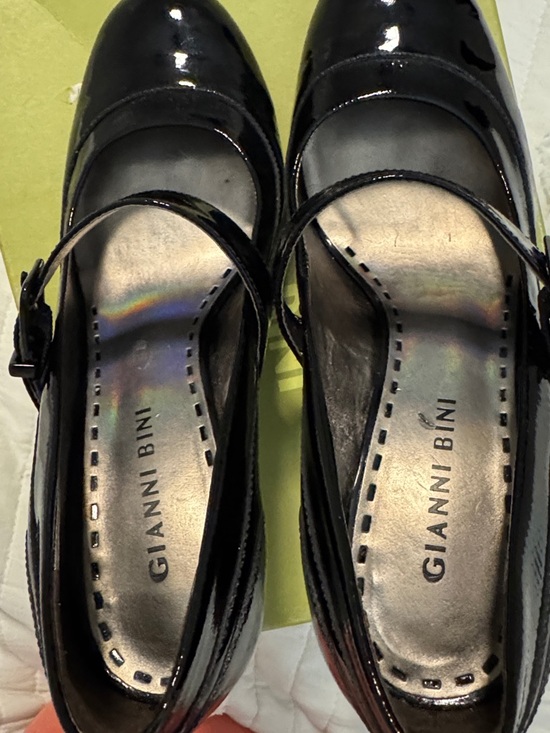 Gianni Bini Black Patent Mary Jane Heels - Women’s 6 - Picture 6 of 14